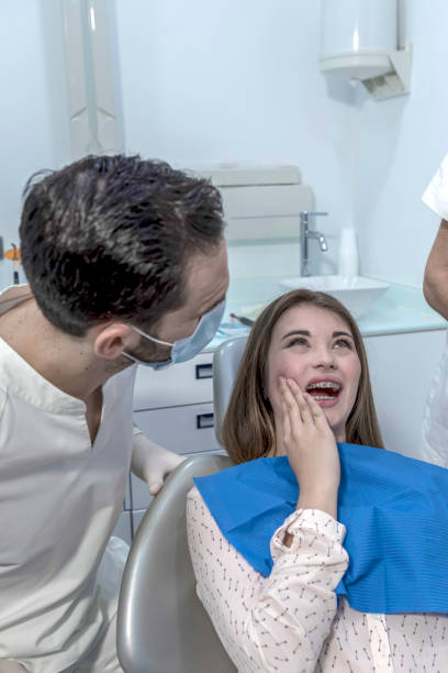 Best Emergency Tooth Extraction in Mason City, IA